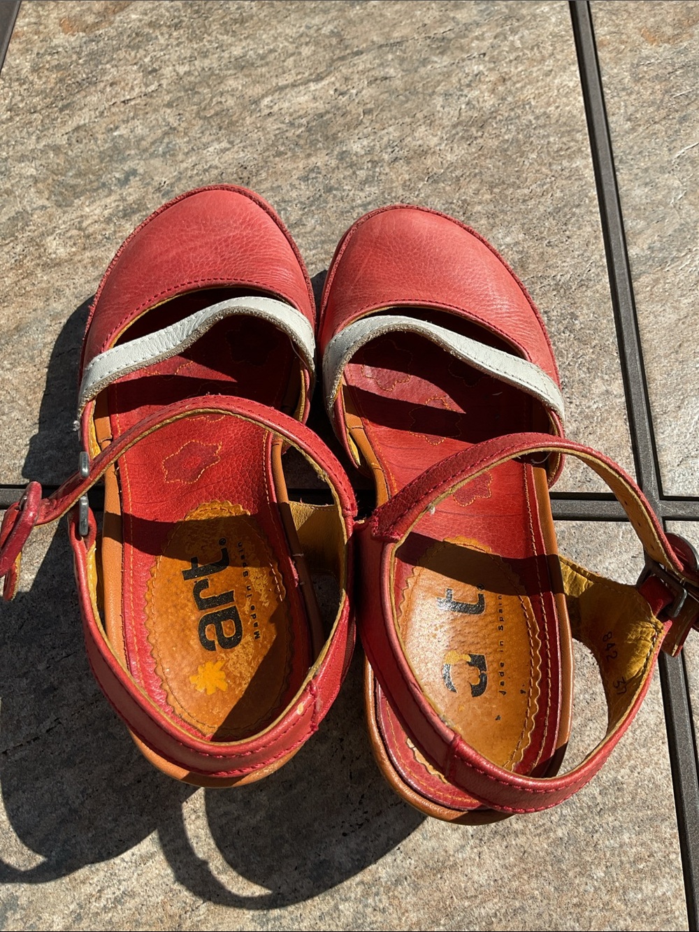 The Art Company red slingback shoes - Picture 4 of 8